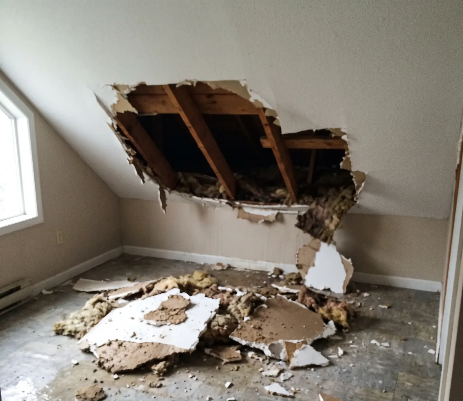 Roof Leak Water Extraction water extraction service in Centennial, CO